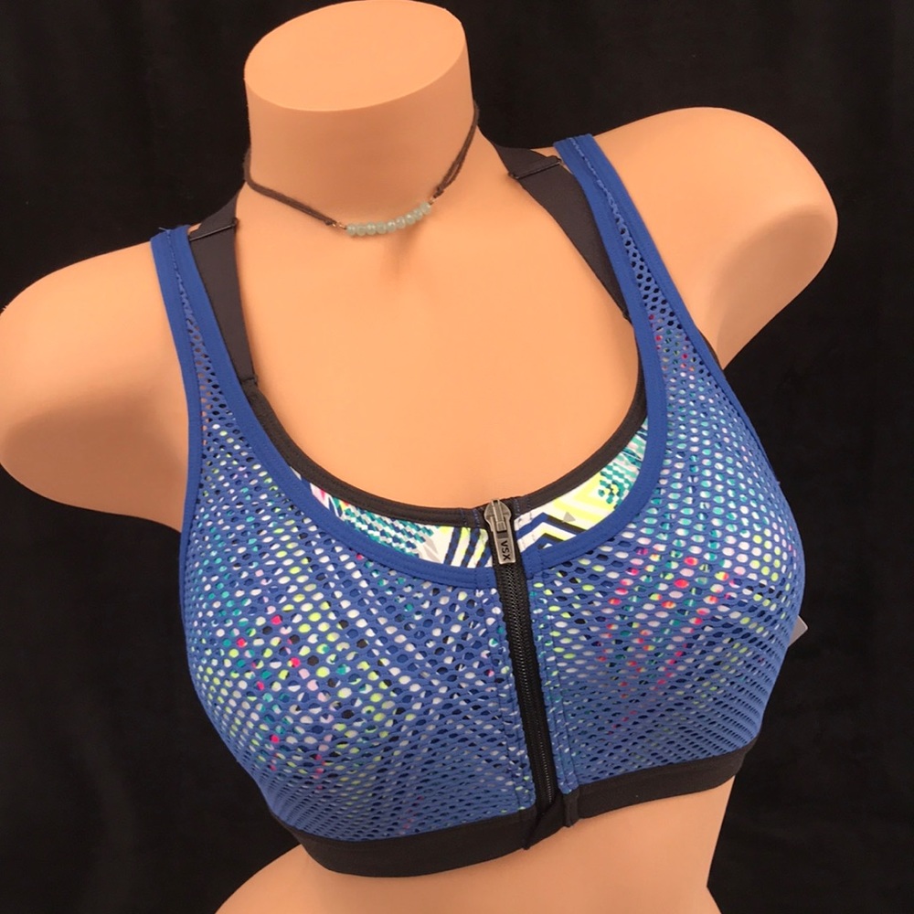 Victoria’s Secret sport bra